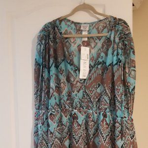 Pretty Beach Cover Up. By Palisaded Beach Club Size 2X.